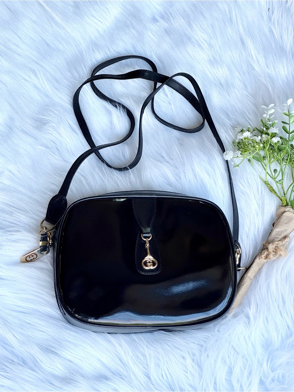 Gucci VTG Patent Leather Camera Style Crossbody Bag Interlocking GG Emblem + COA